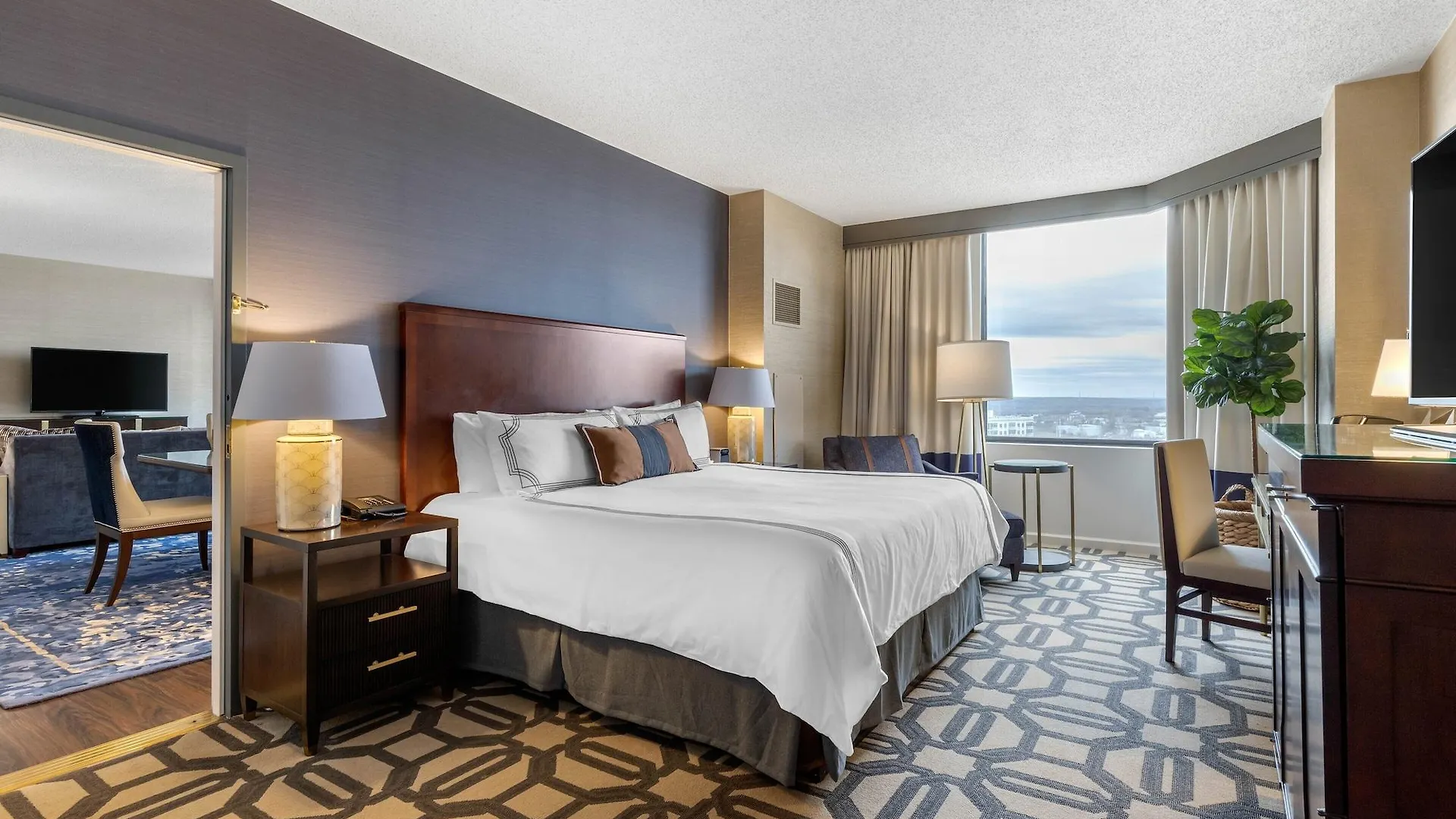 Omni Richmond Hotel