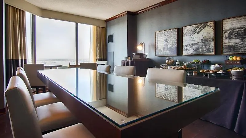 ****  Omni Richmond Hotel United States